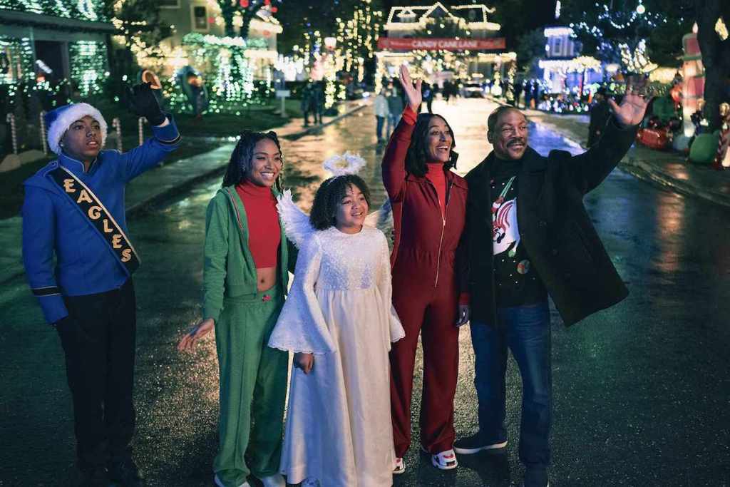 Eddie Murphy Family in Candy Cane Lane